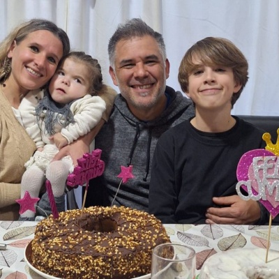 Peña solidaria: Artistas del Oeste juntarán fondos para que Ainara pueda tratarse en México