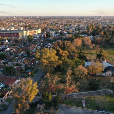 Ituzaingó apuesta a crecer sin perder su verde: conocé las políticas ambientales del distrito