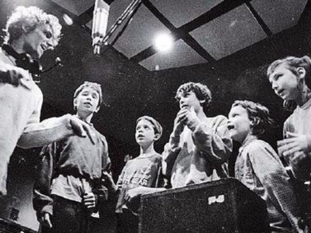 Familia Spinetta grabando El Mono Tremendo 1988