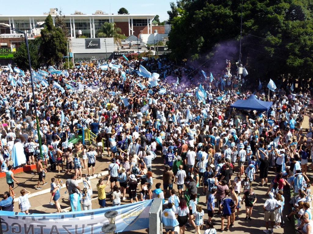 Plaza 20 de Febrero en Ituzaingó