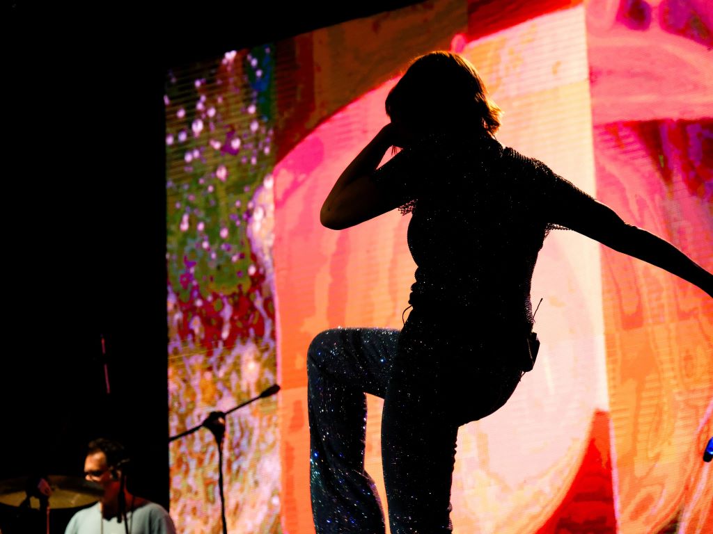 Fabiana Cantilo en el Teatro Gran Ituzaingó. Fotos de Ornella Perrotta. 