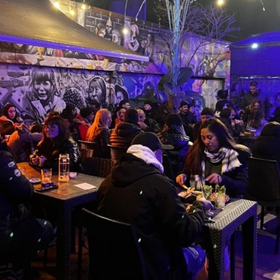 Luna Llena propone una noche de tarot, música y experiencias holísticas en Ituzaingó