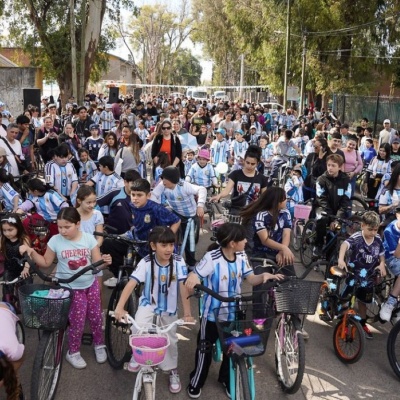 Más de 1.500 vecinos participaron de la primera bicicleteada por la Memoria