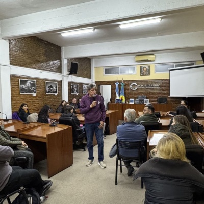 Rubén Digilio llevó su mirada sobre el fotoperiodismo al HCD de Ituzaingó