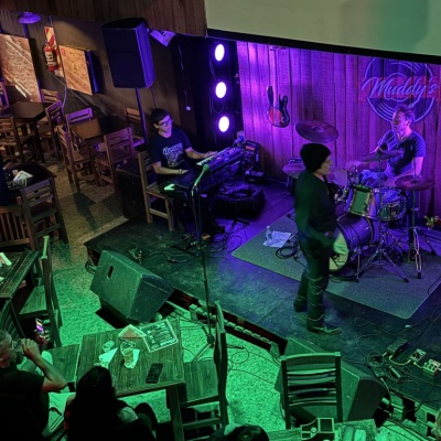 Killed Garzas llega a Muddy’s Club con un nuevo proyecto musical